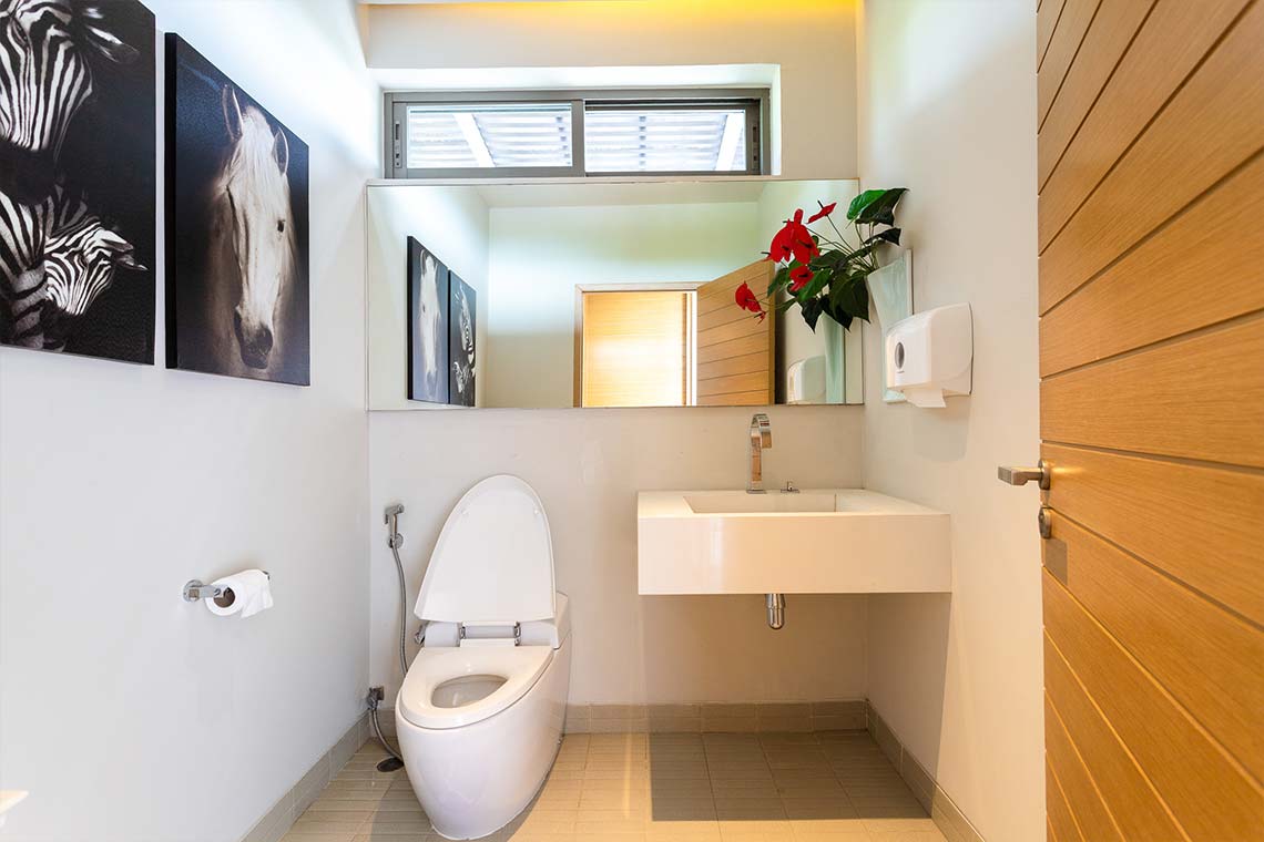 Villa Mekha Bathroom