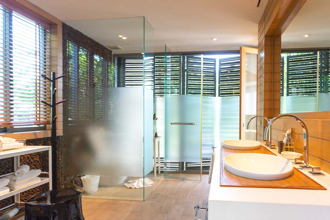 Villa Mekha Bathroom