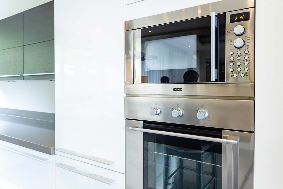 Villa Mekha Kitchen Dining