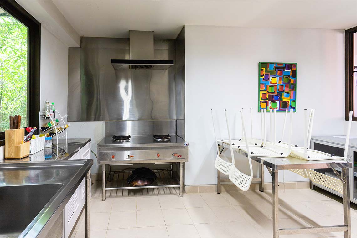 Villa Mekha Kitchen Dining