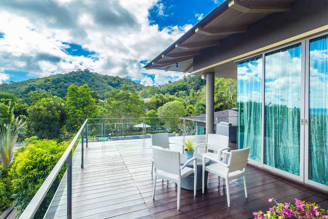 La Colline Villa Napalai exterior balcony